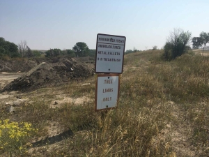 Brush Pile Prohibited Sign